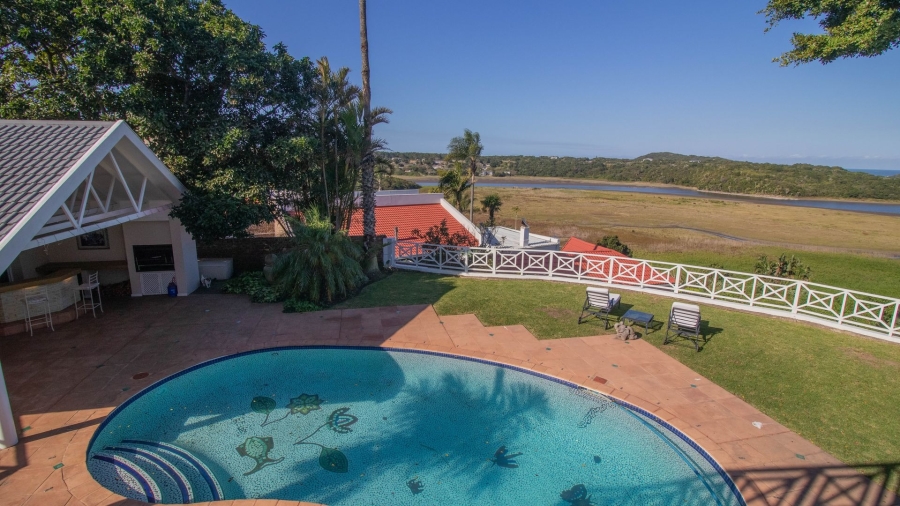 6 Bedroom Property for Sale in Beacon Bay Eastern Cape